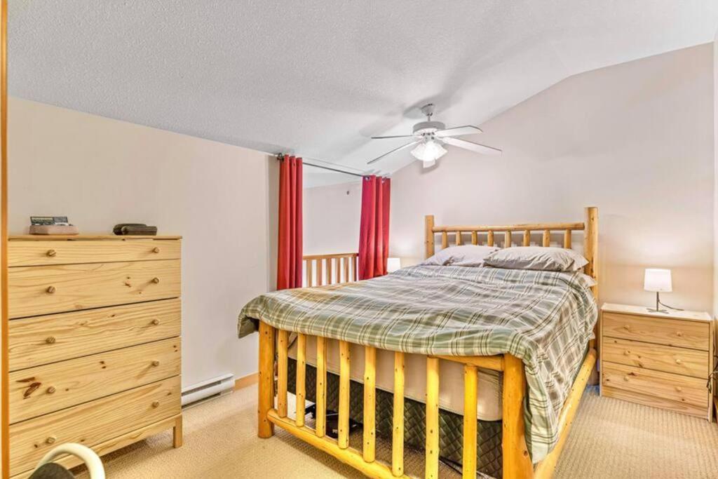 Canmore Mountain View Loft Apartment Heated Outdoor Pool Eksteriør bilde